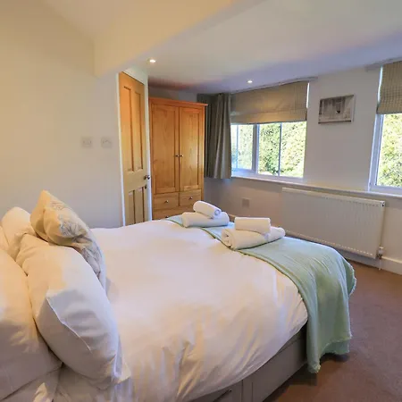 Stones Throw Tatil Evi