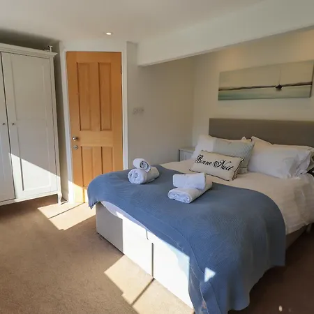 Stones Throw * Ambleside