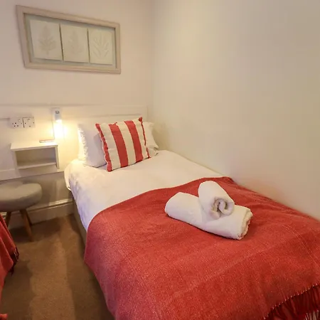 Holiday home Stones Throw Ambleside